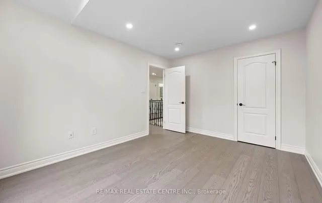 Additional image 18 of 50 Amboise Cres