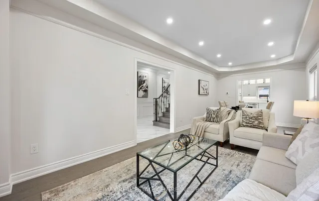 Additional image 44 of 50 Amboise Cres