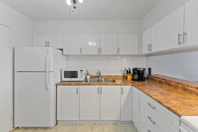Additional property image - 238 Albion Rd Unit 207