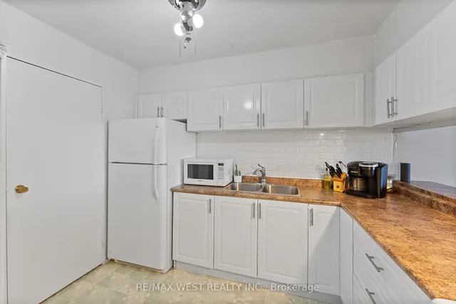 Additional property image - 238 Albion Rd Unit 207