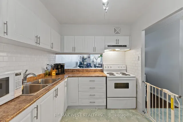 Additional property image - 238 Albion Rd Unit 207