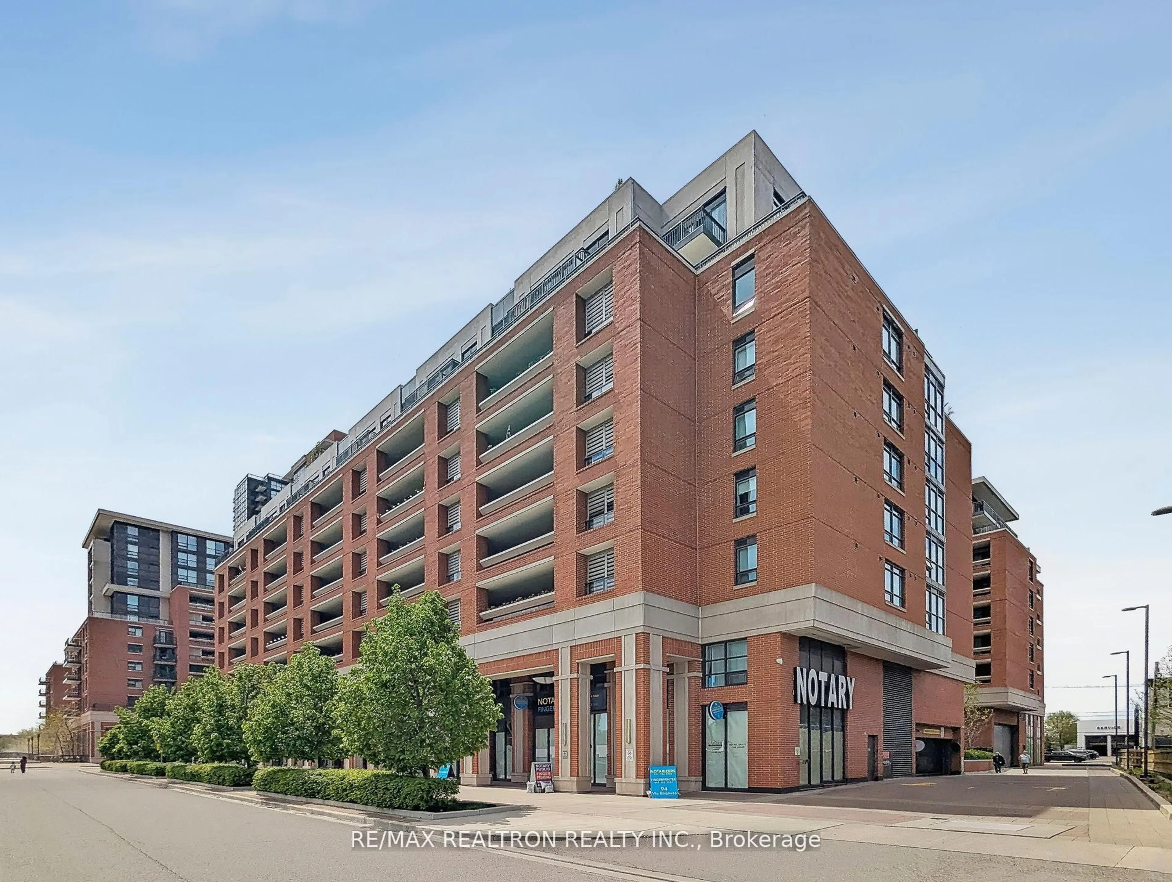 Unknown for 3091 Dufferin St #731, Toronto Ontario M6A 0C4