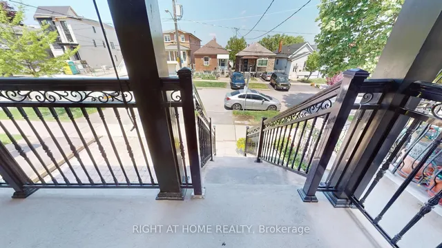 Additional image 44 of 15 Maple Bush Ave