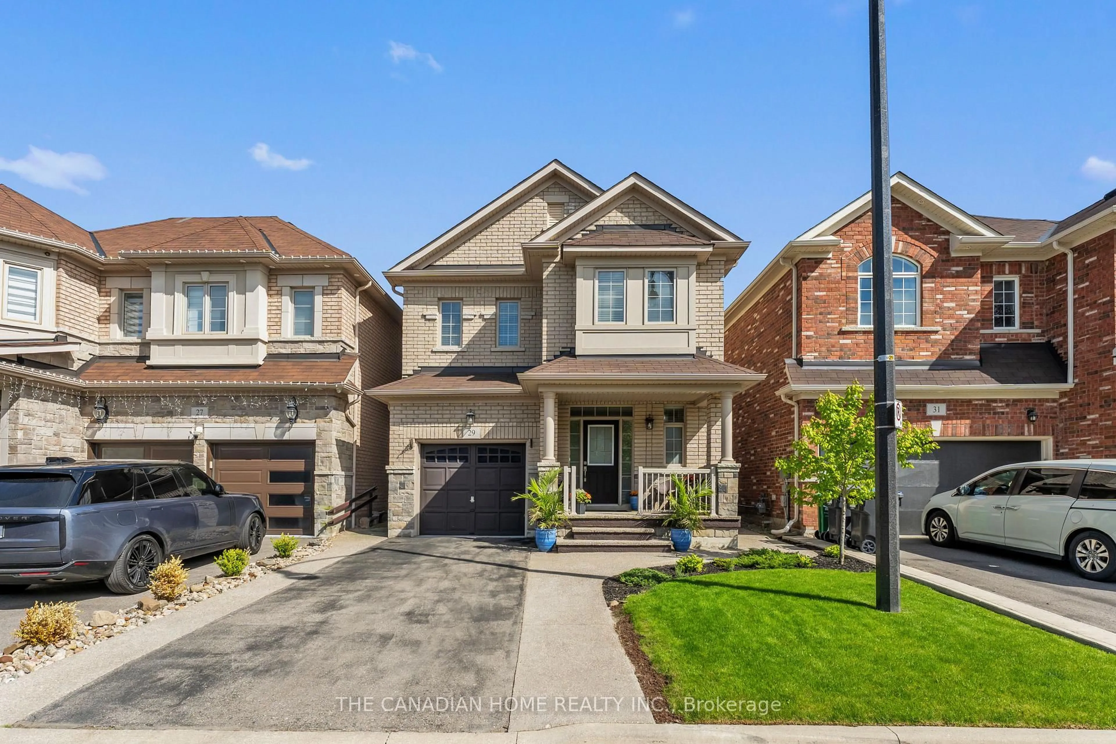 Home with brick exterior material, street for 29 Masken Circ, Brampton Ontario L7A 4K3