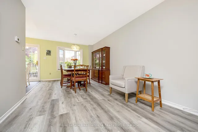 Additional property image - 500 Silverthorne Cres Unit 6