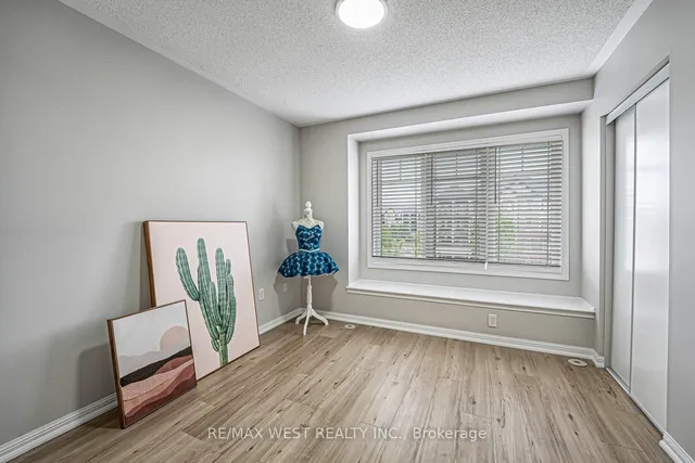 Additional property image - 3050 Rotary Way Unit 4