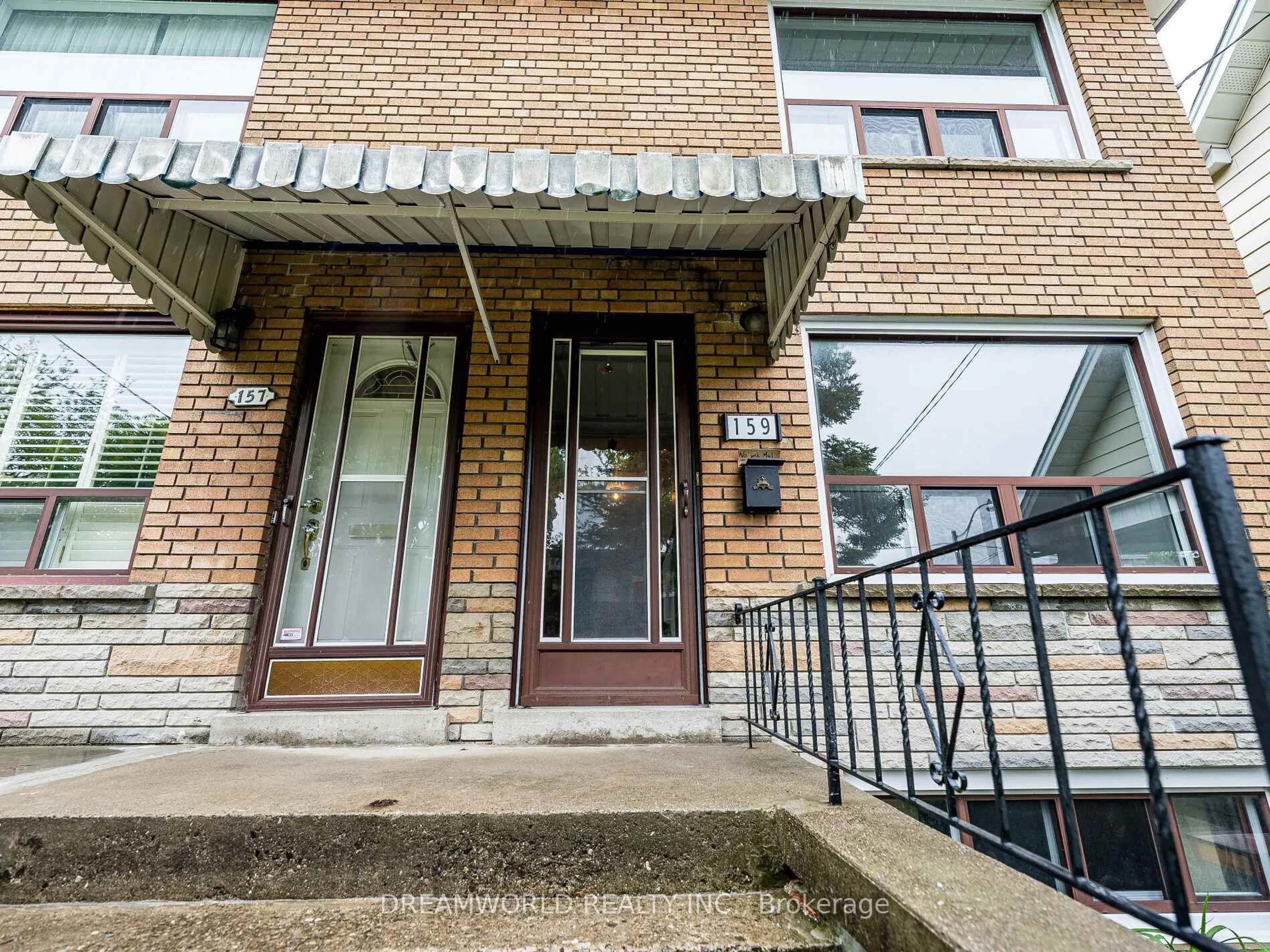Unknown for 159 Hope St, Toronto Ontario M6E 1K4