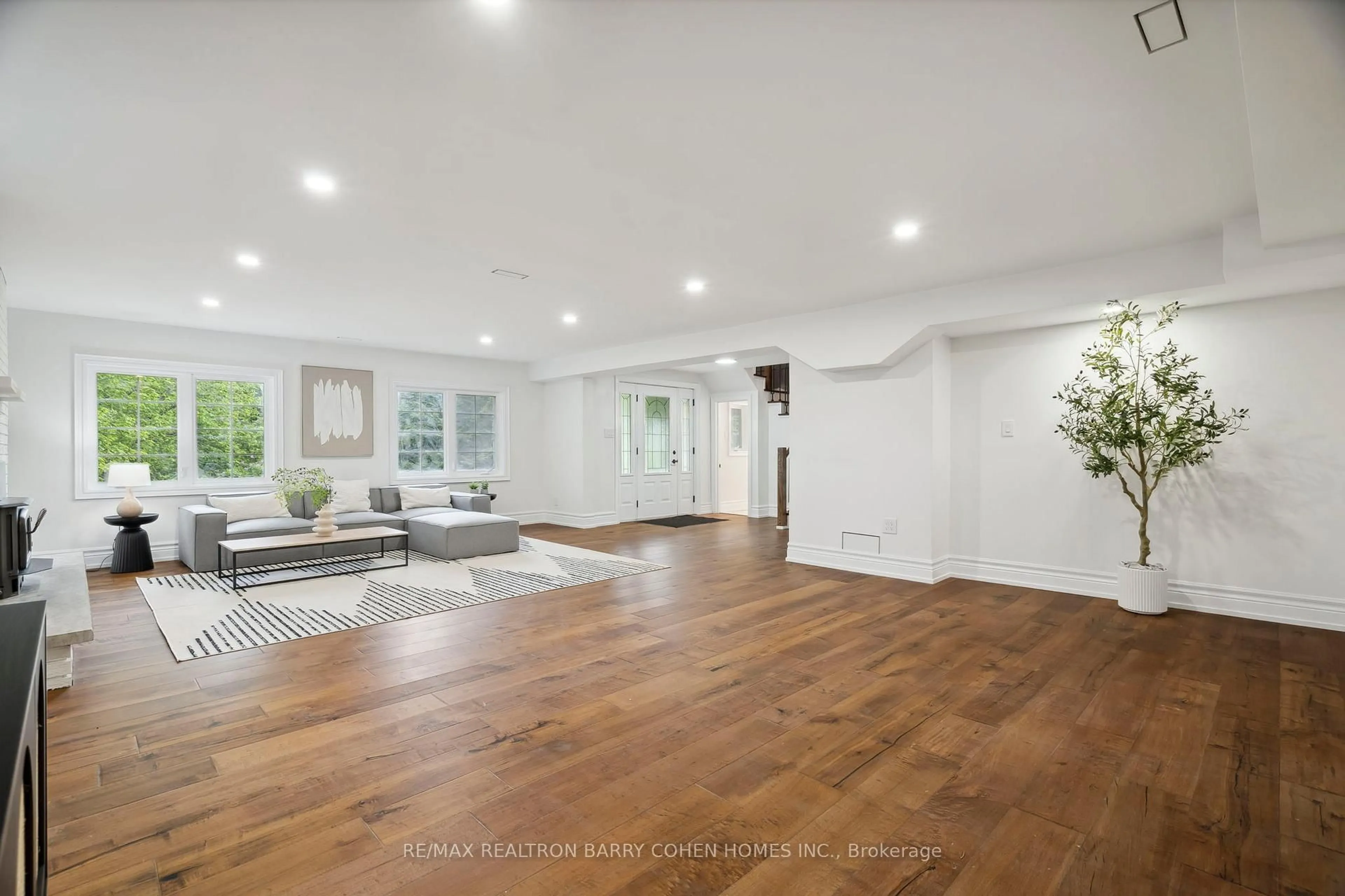 Unknown for 16781 Heart Lake Rd, Caledon Ontario L7C 2L4