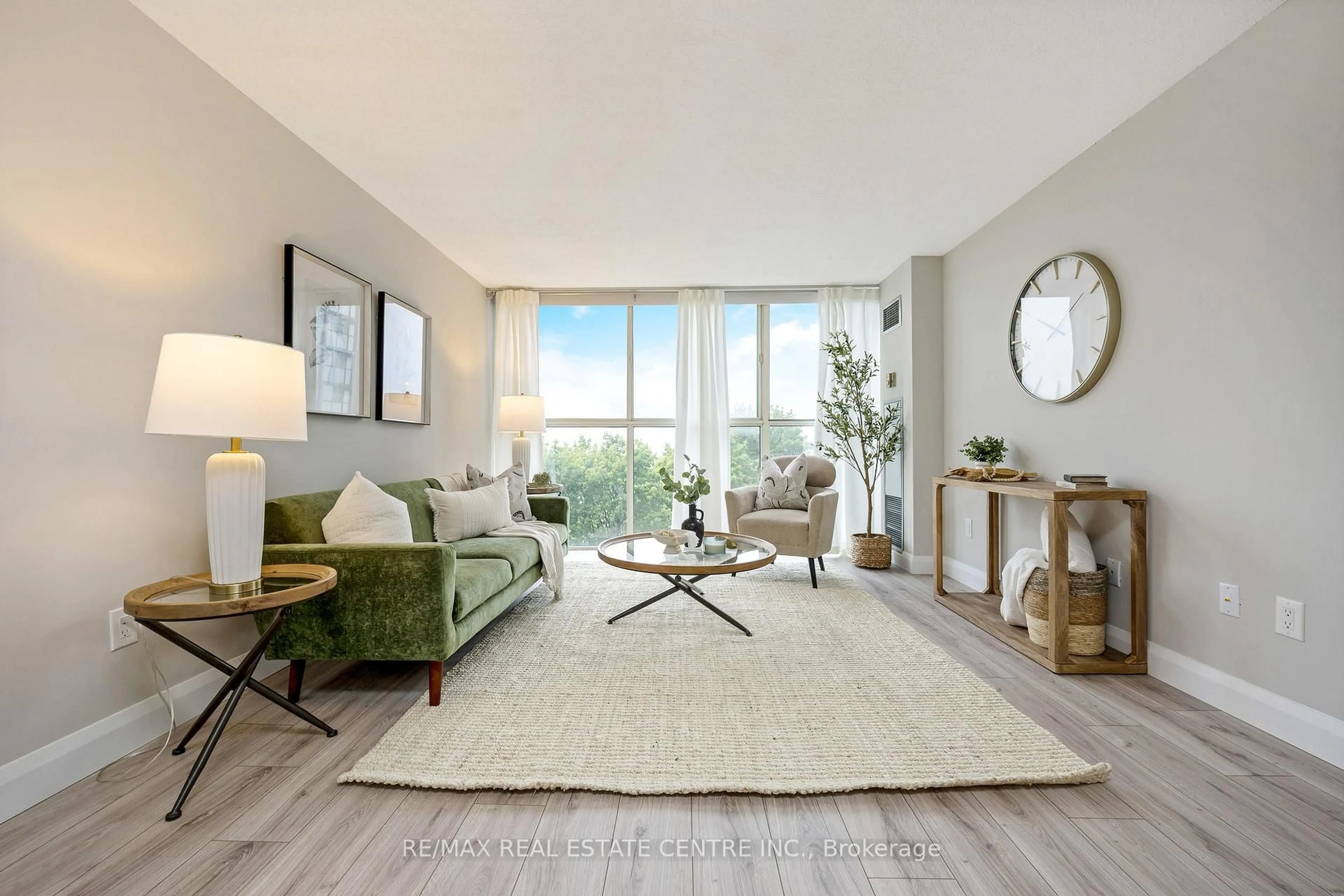 Living room with furniture, unknown for 4185 Shipp Dr #512, Mississauga Ontario L4Z 2Y8
