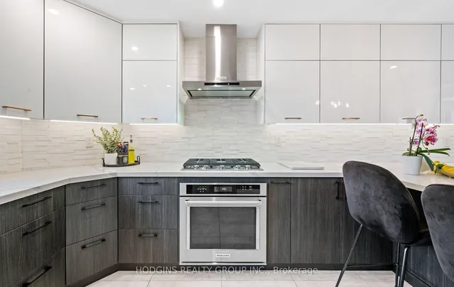 Additional property image - 1644 Casablanca Circ