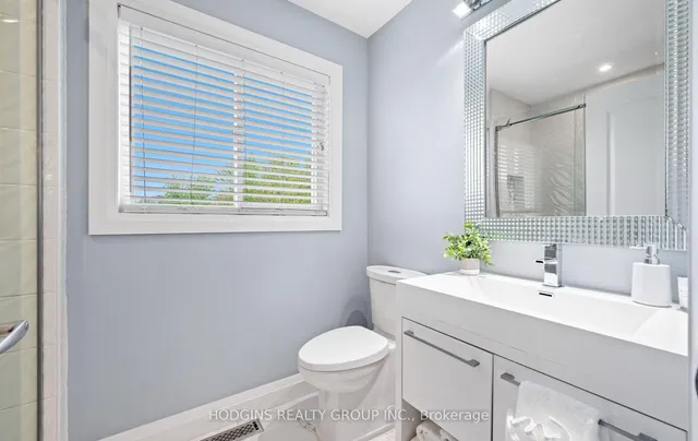 Additional property image - 1644 Casablanca Circ