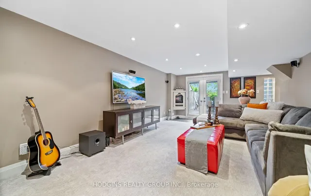 Additional property image - 1644 Casablanca Circ
