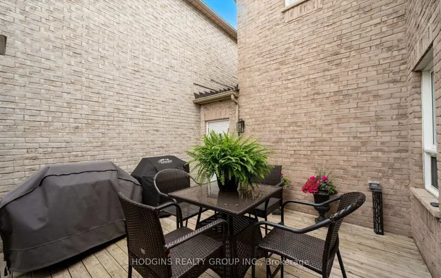 Additional property image - 1644 Casablanca Circ