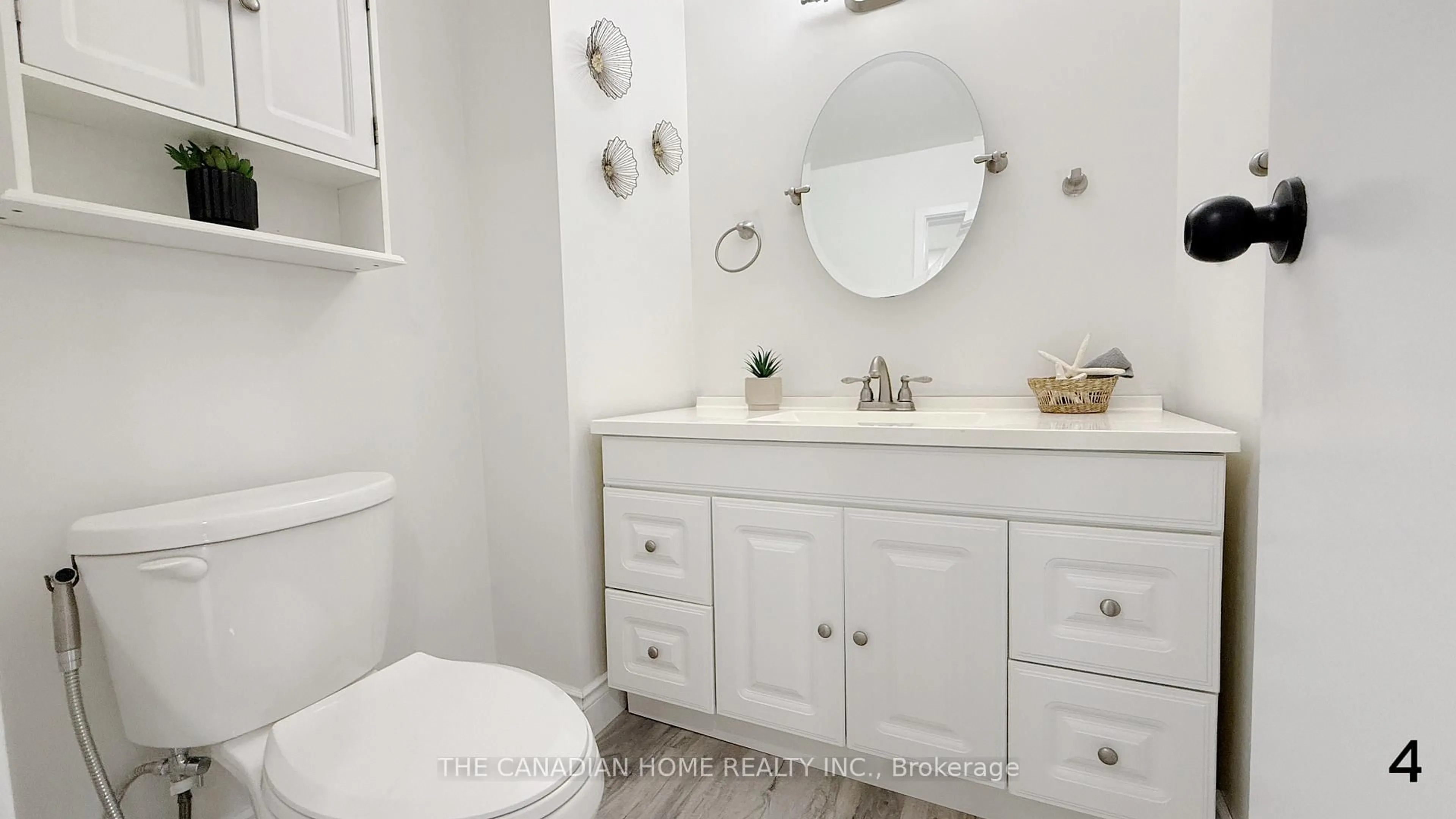 Standard bathroom, ceramic/tile floor for 184 Weybridge Tr, Brampton Ontario L6V 3W2