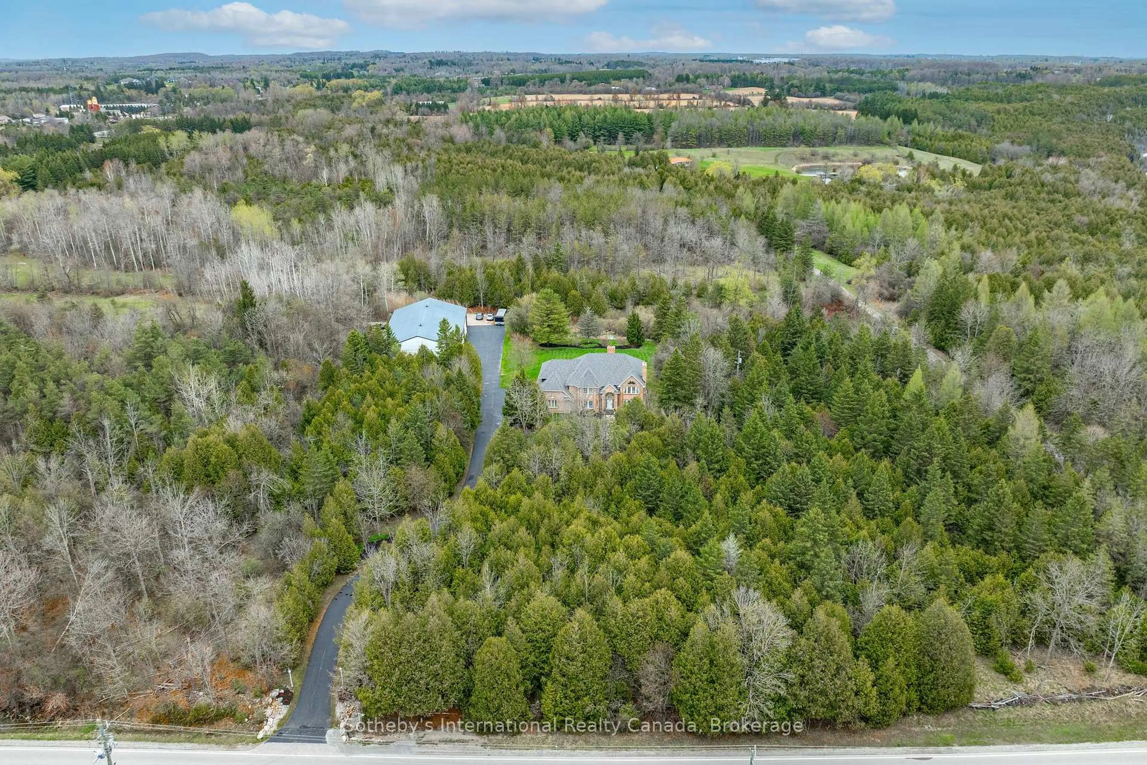 A pic from outside/outdoor area/front of a property/back of a property/a pic from drone, forest/trees view for 14301 Sixth Line, Milton Ontario L7J 2L7