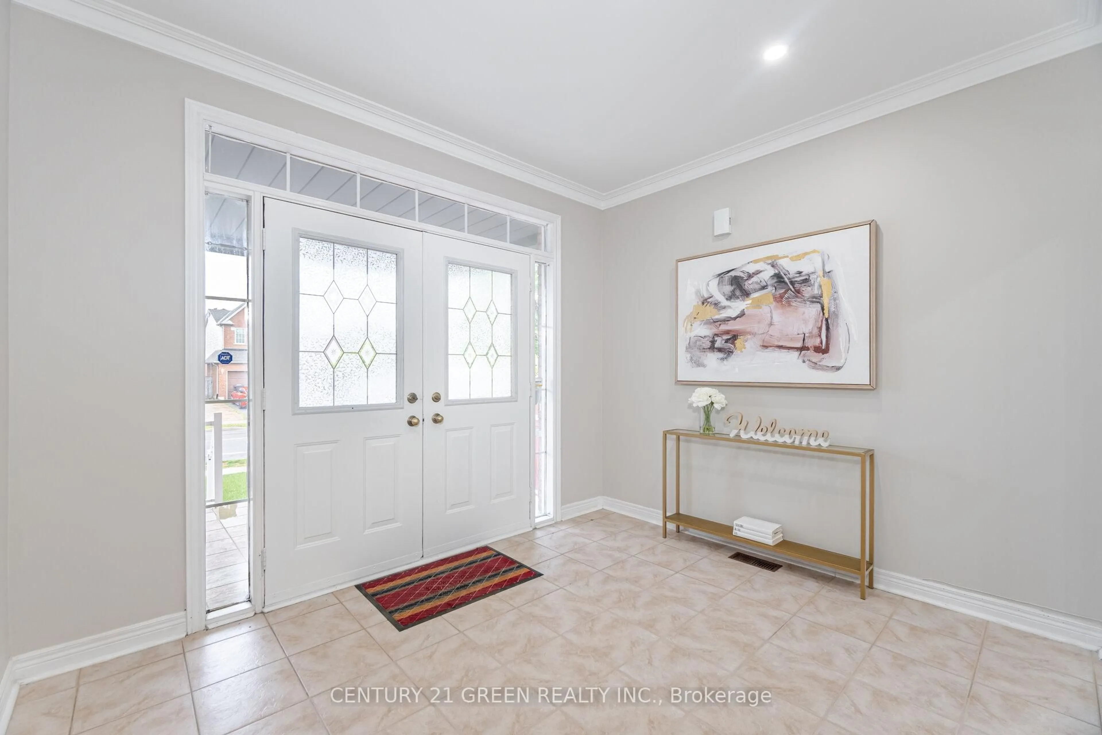 Indoor entryway for 113 Sunny Meadow Blvd, Brampton Ontario L6R 2H8