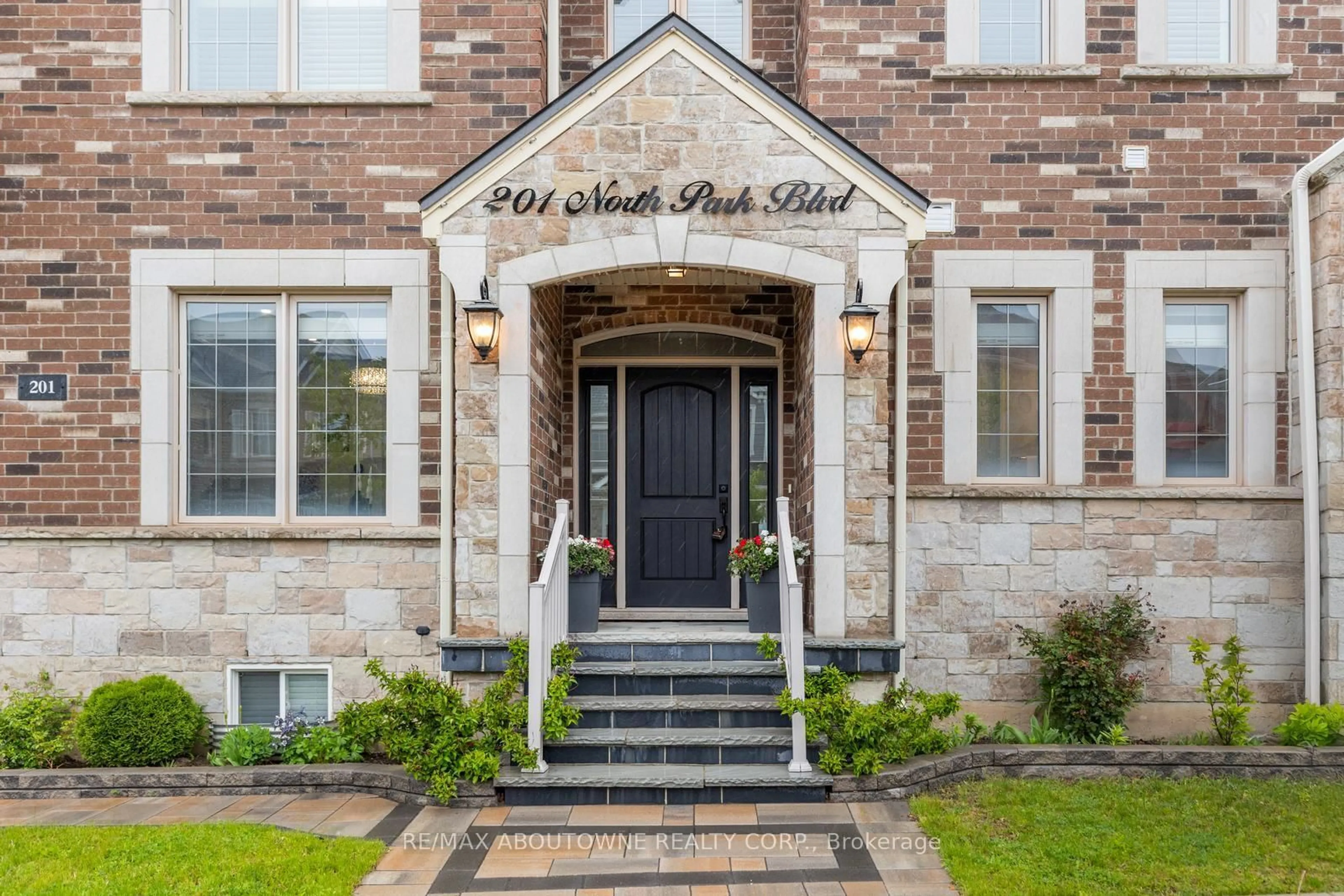 Home with brick exterior material, street for 201 North Park Blvd, Oakville Ontario L6M 5K2