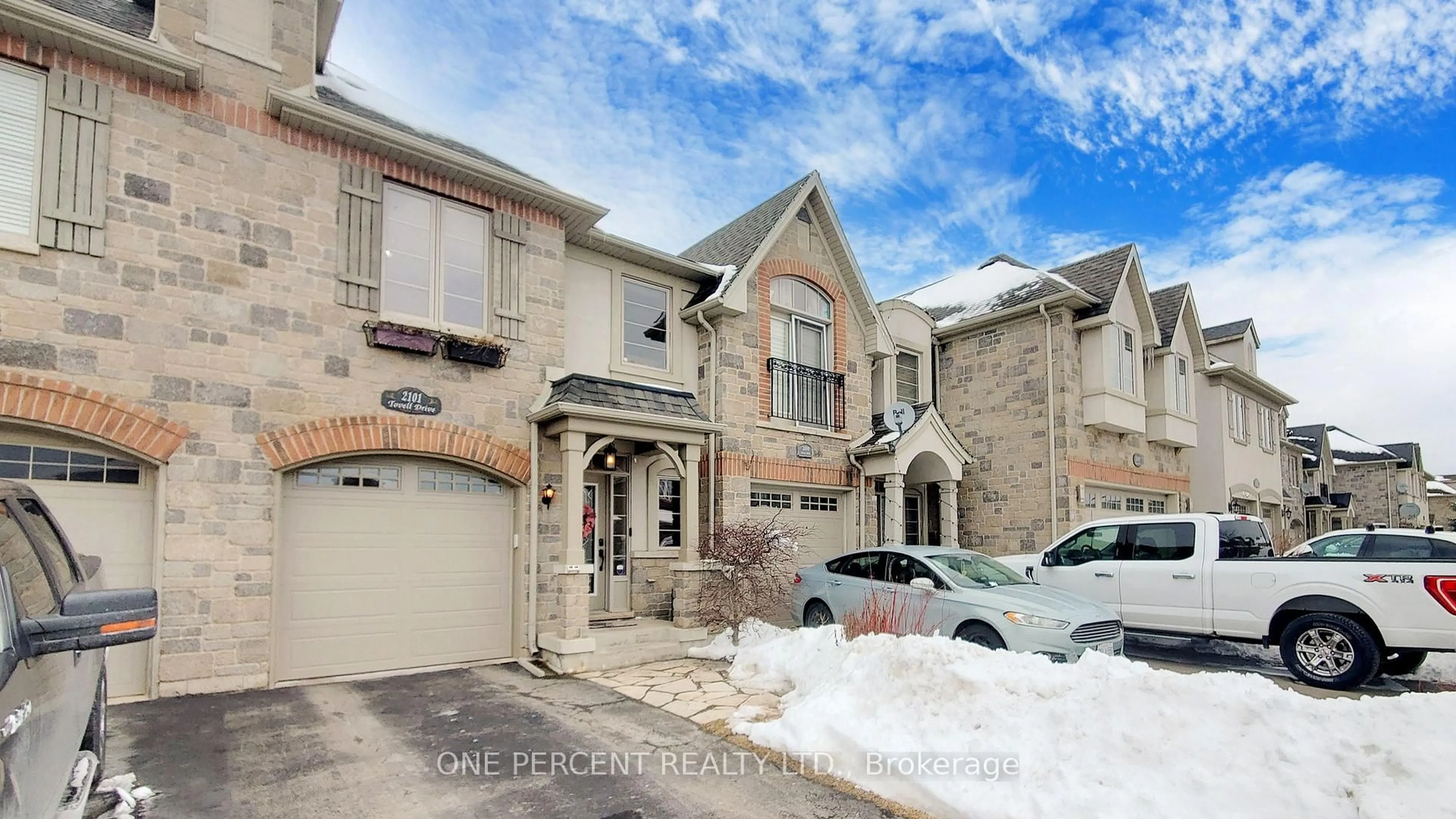 Home with brick exterior material, street for 2101 Tovell Dr, Oakville Ontario L6M 0C4