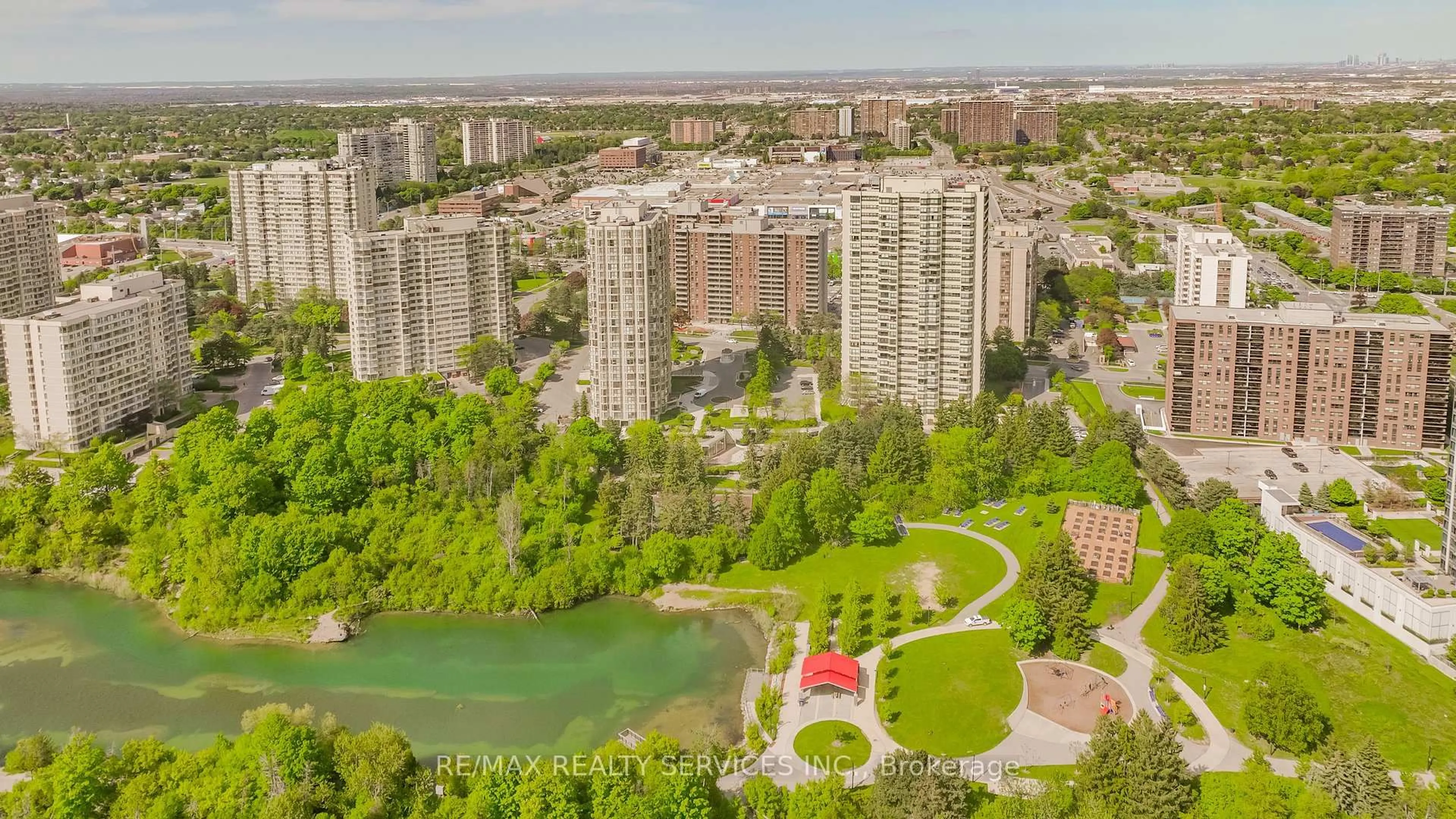 A pic from outside/outdoor area/front of a property/back of a property/a pic from drone, city buildings view from balcony for 8 Lisa St #2802, Brampton Ontario L6T 4S6
