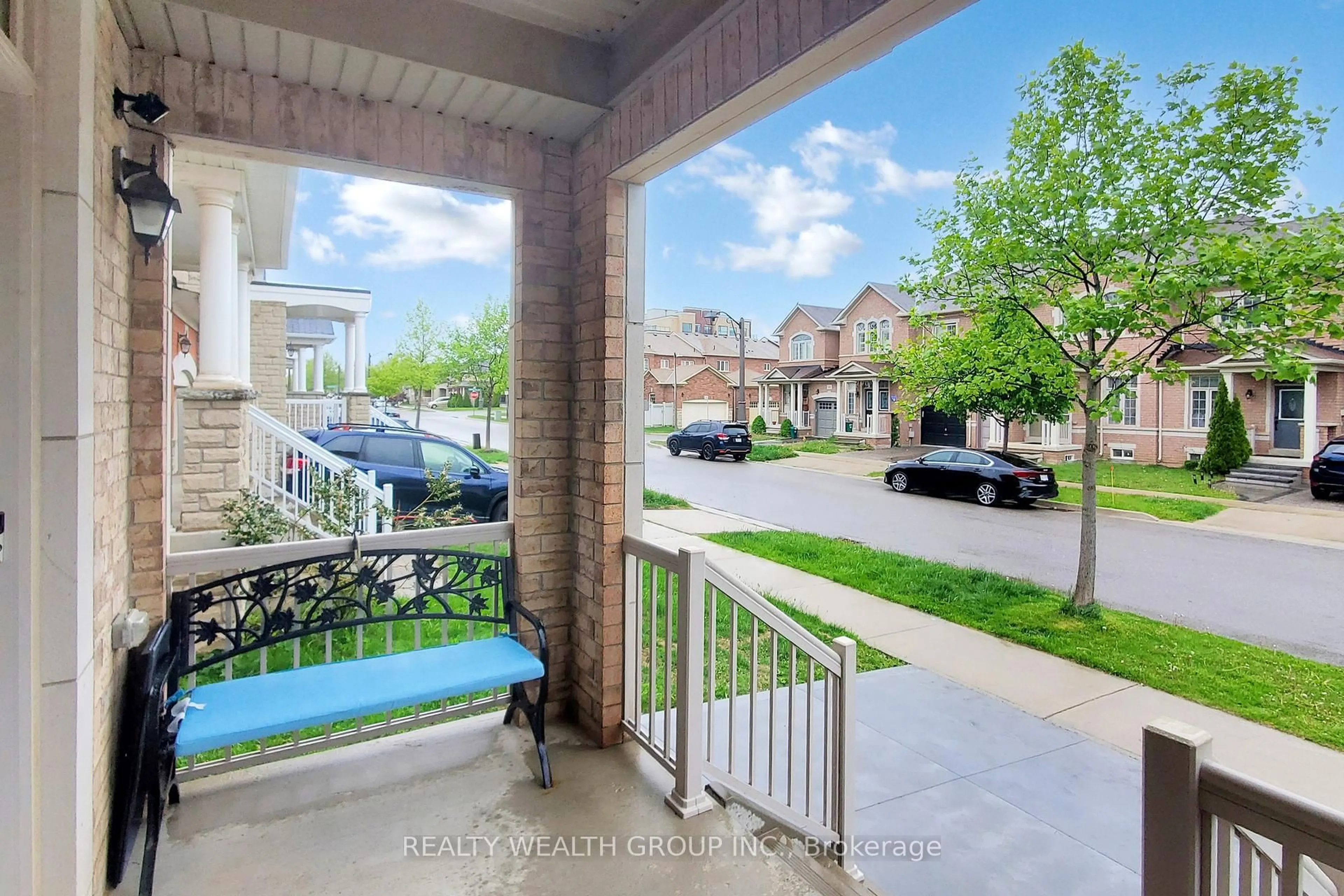 Unknown for 3072 Janice Dr, Oakville Ontario L6M 0S7