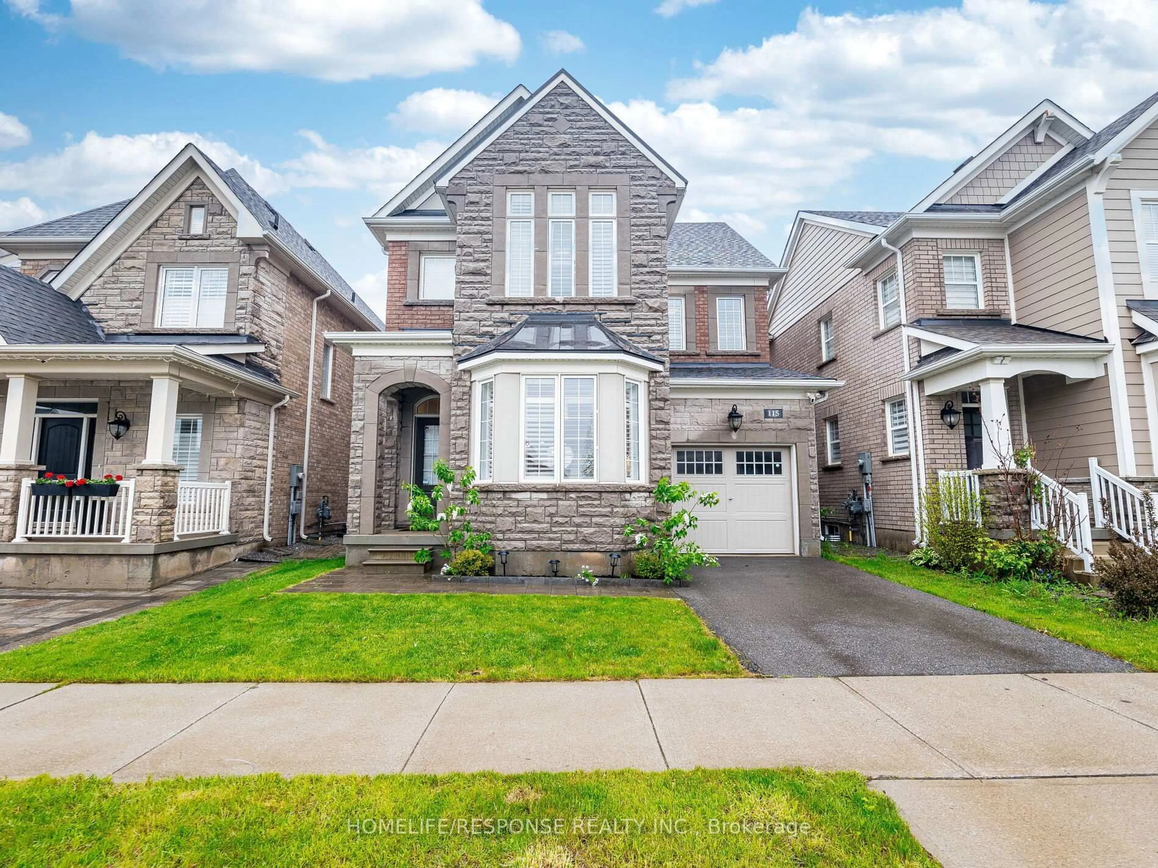 Home with brick exterior material, street for 115 BEAVERIDGE Ave, Oakville Ontario L6H 0M6