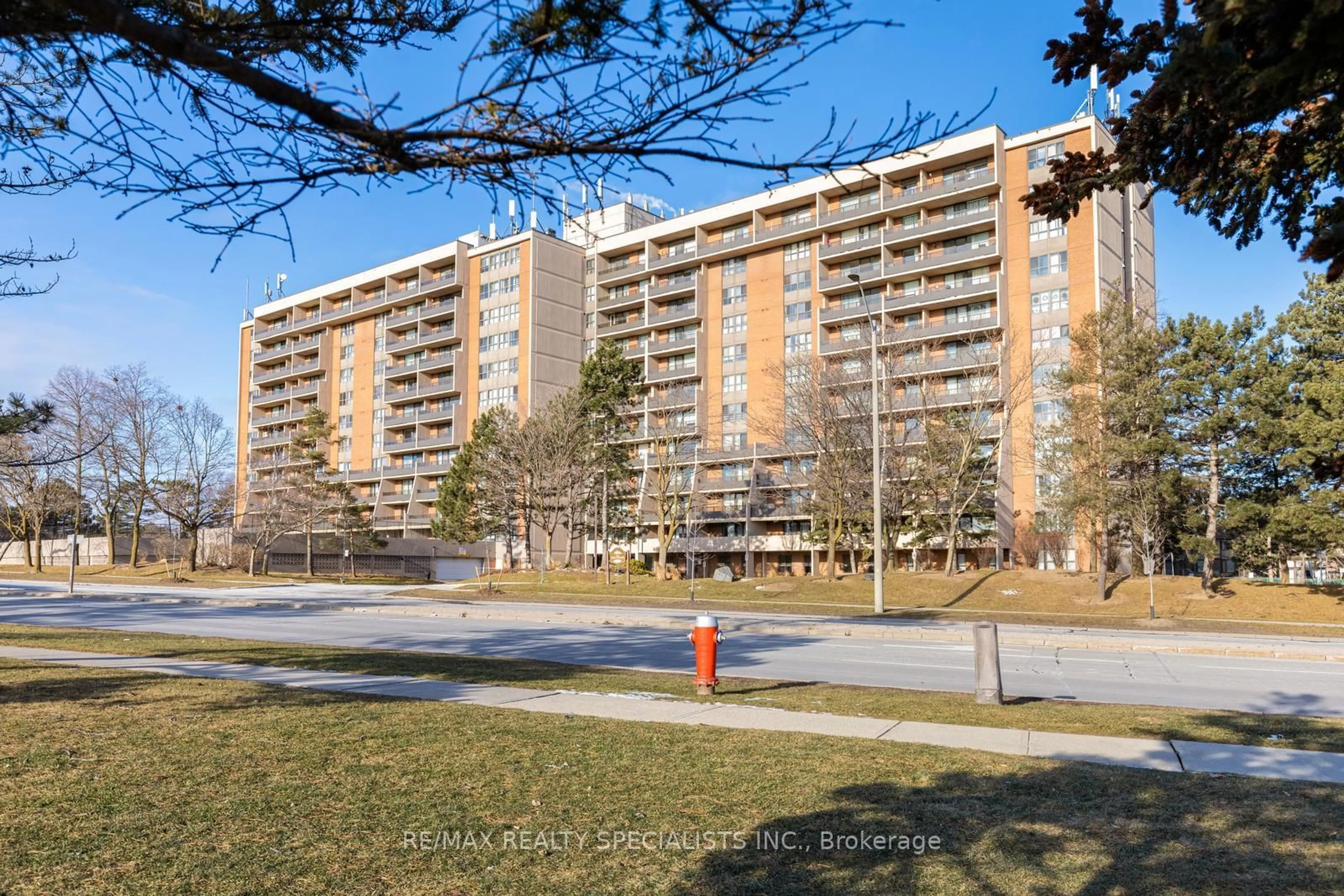 Unknown for 2929 Aquitaine Ave #1107, Mississauga Ontario L5N 2C7