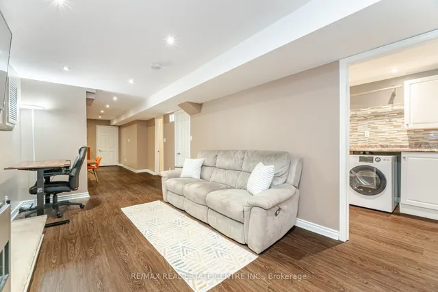 Additional property image - 1196 Bough Beeches Blvd