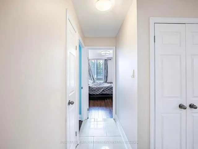 Additional property image - 1300 Mississauga Valley Blvd Unit 203