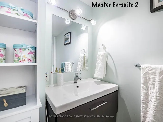 Additional property image - 1300 Mississauga Valley Blvd Unit 203
