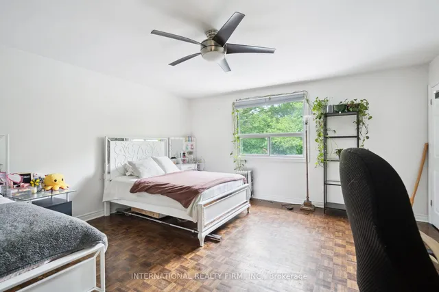 Additional property image - 1928 Lawrence Ave