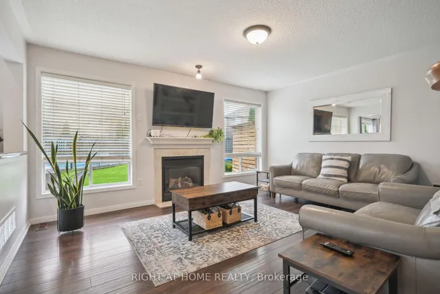 Additional image 24 of 477 Farlow Cres