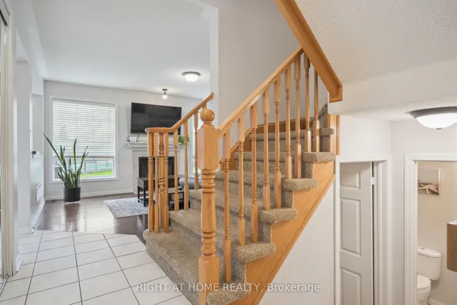 Additional image 21 of 477 Farlow Cres