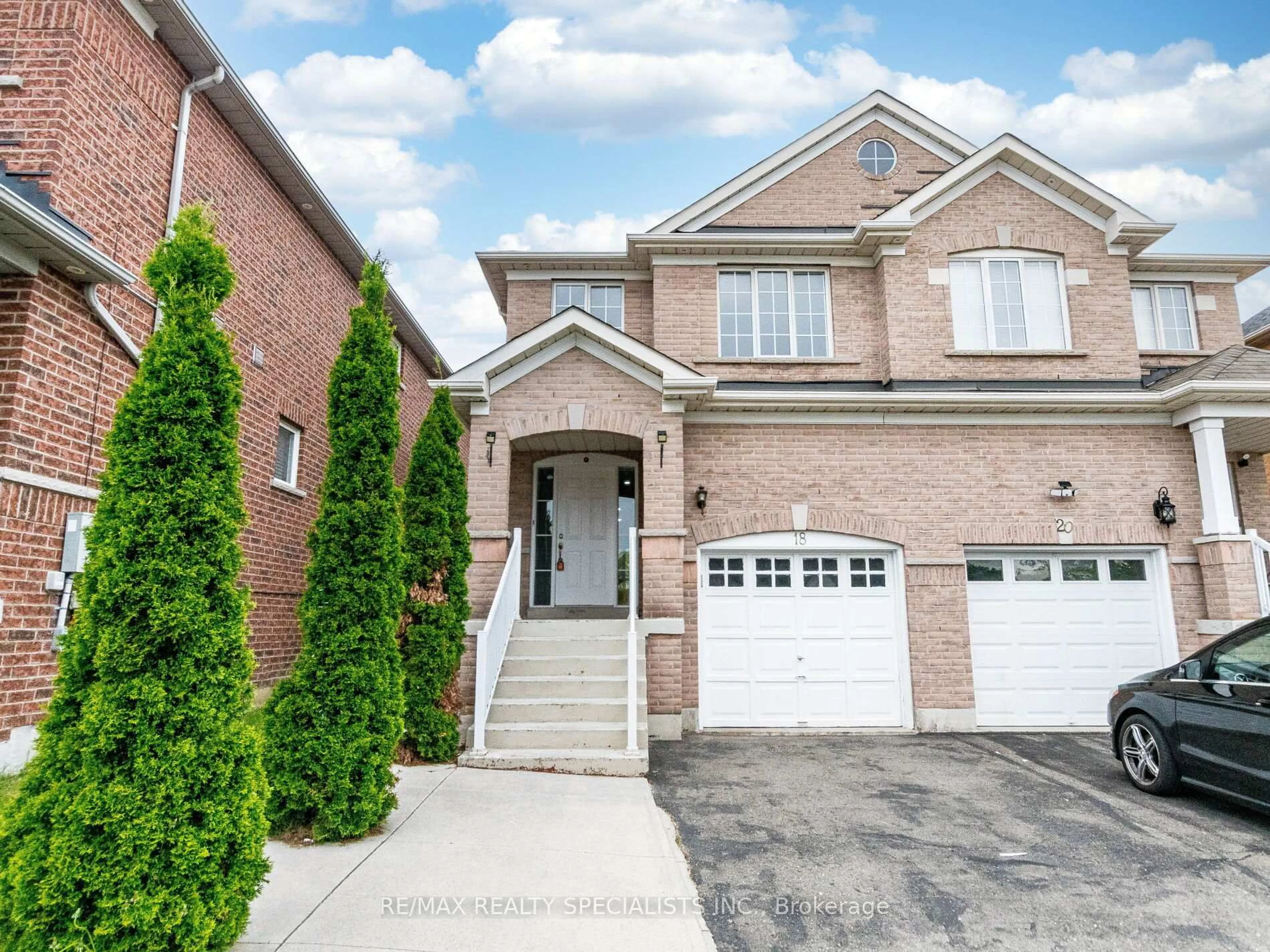 Home with brick exterior material, street for 18 Seed Crt, Brampton Ontario L6X 5E4