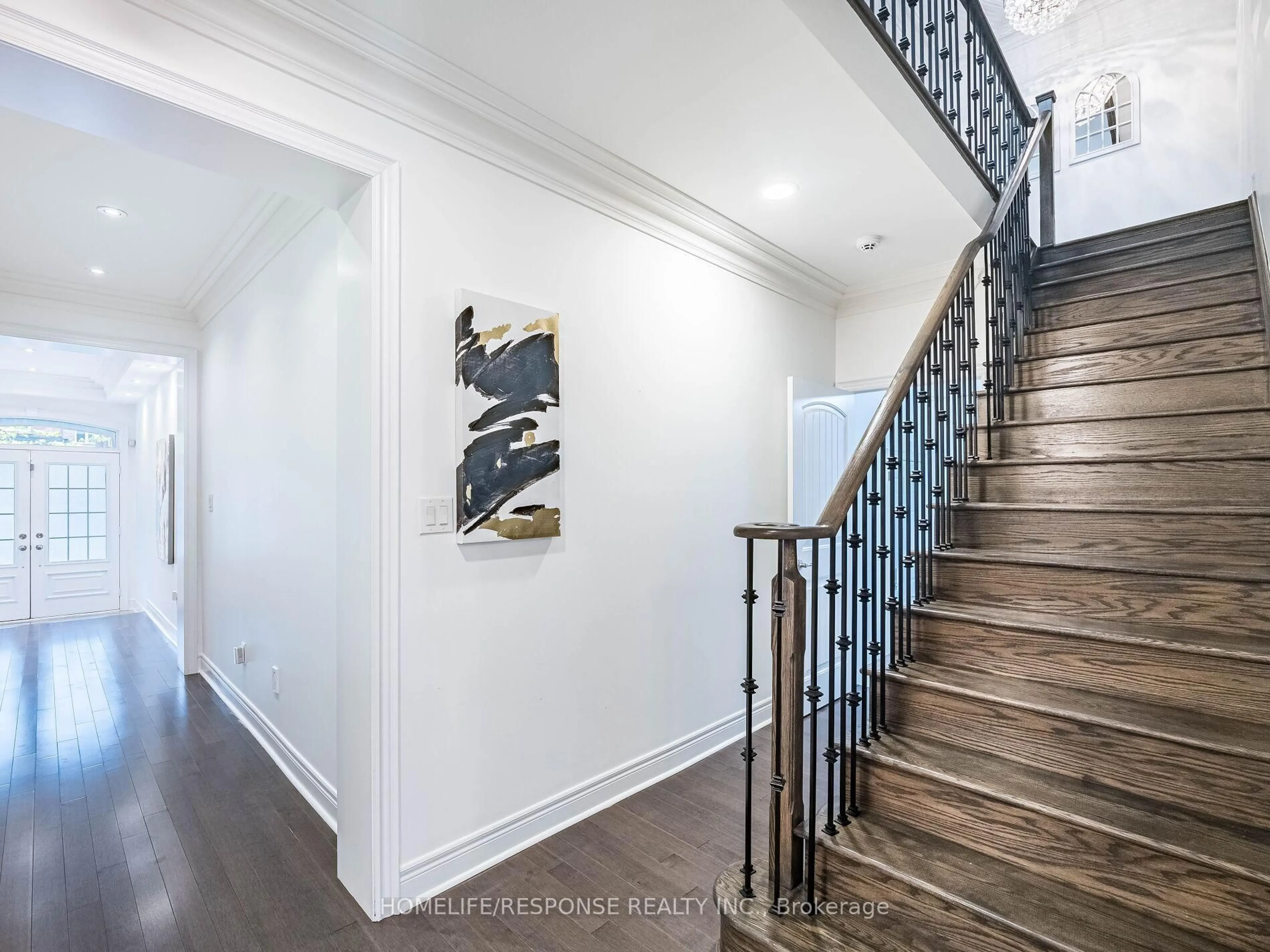 Unknown for 226 JESSIE CAVERHILL Passage, Oakville Ontario L7M 0Z6