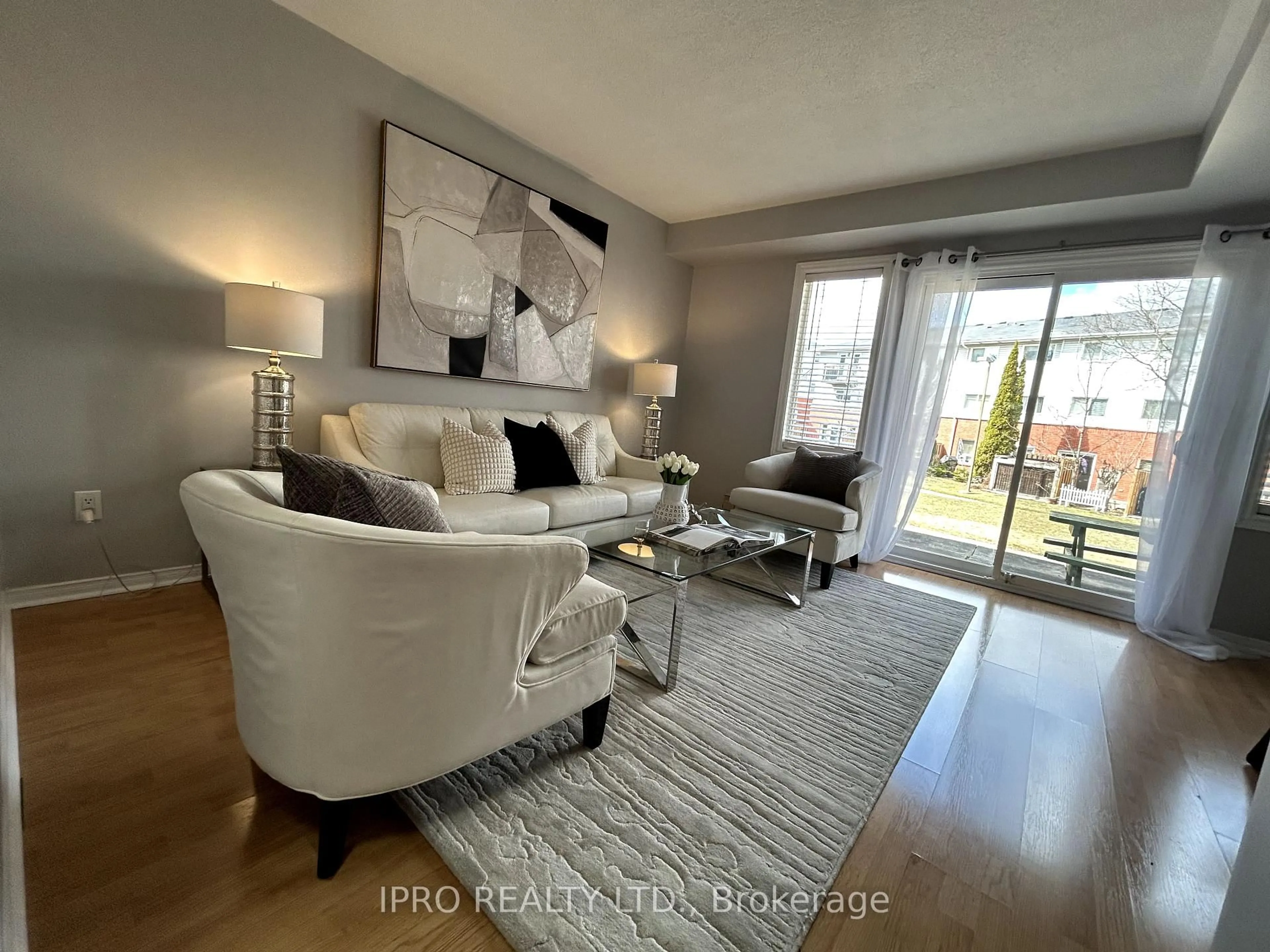 Living room with furniture, unknown for 39 Wylie Circ #37, Halton Hills Ontario L7G 5M1