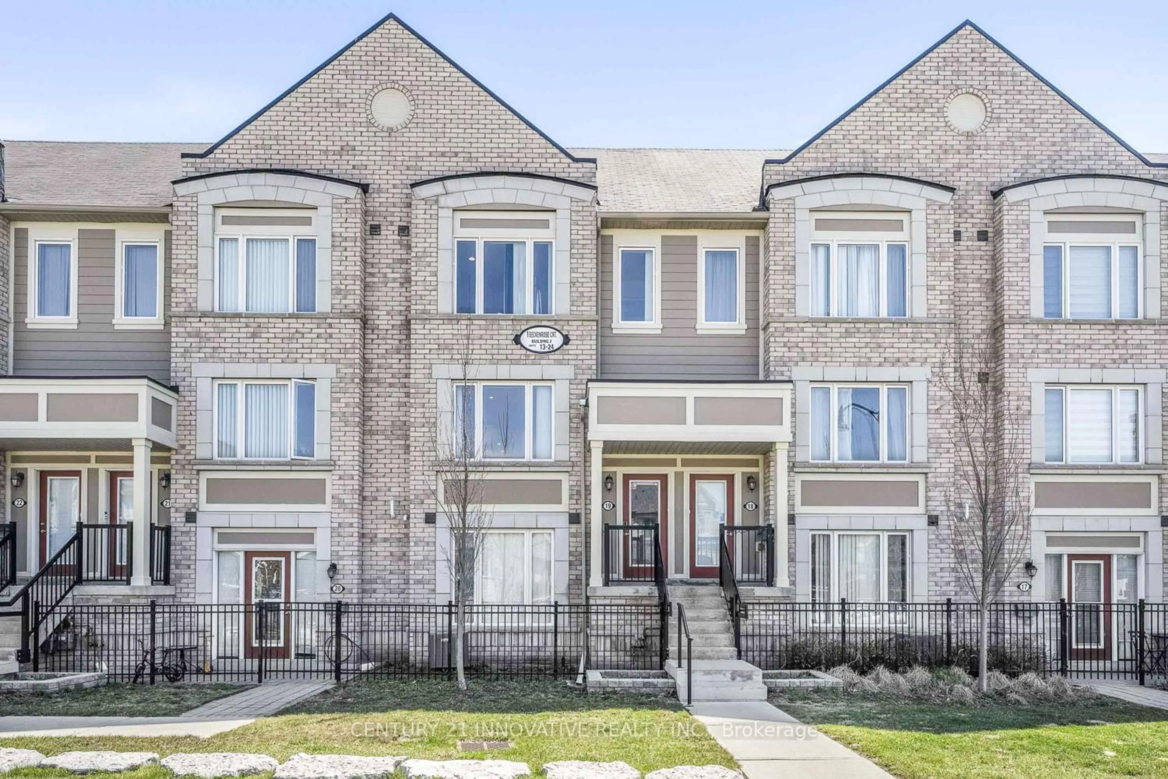 Home with brick exterior material, street for 1 Beckenrose Crt #19, Brampton Ontario L6Y 6G2