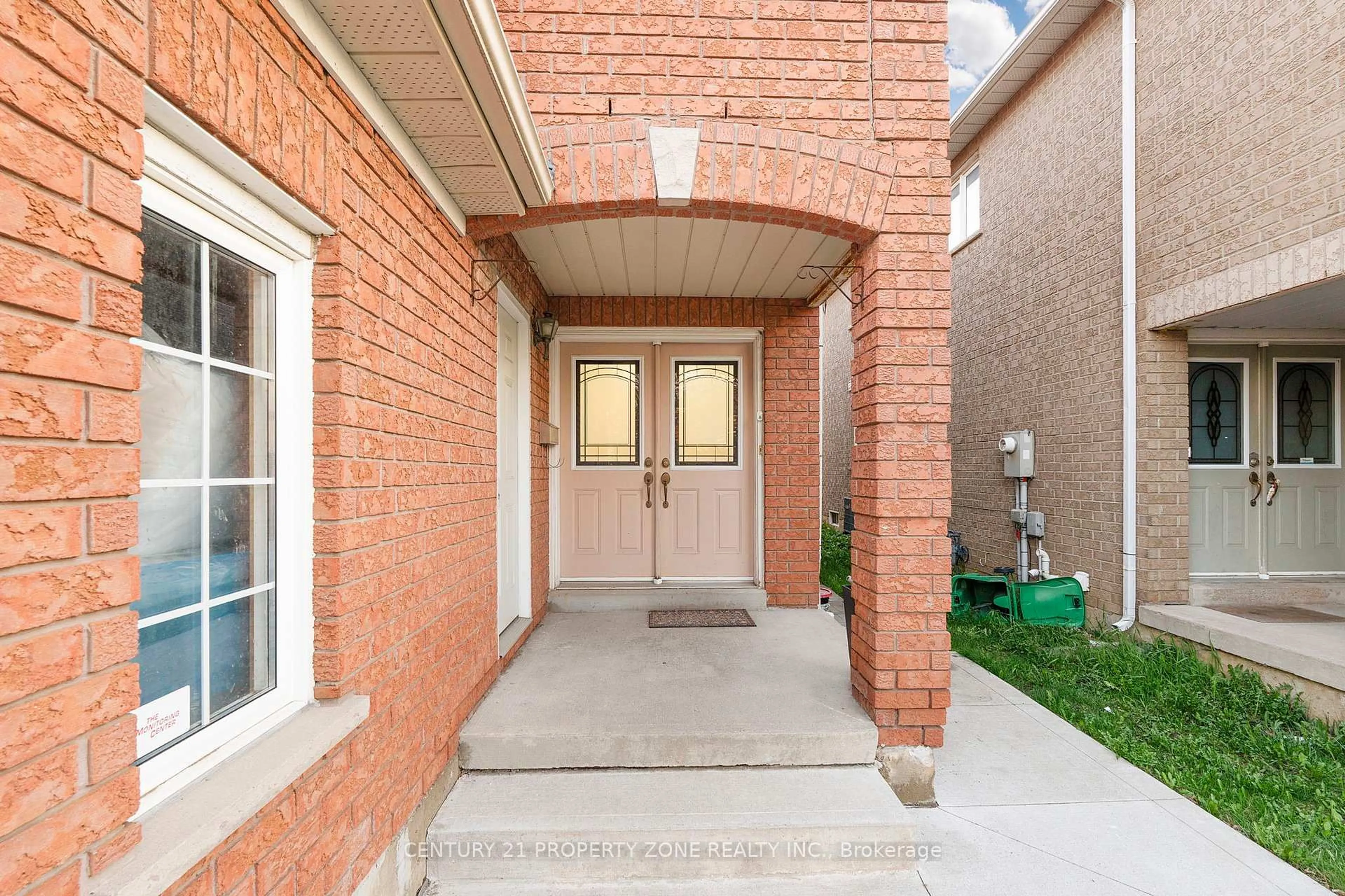Unknown for 76 Native Landing, Brampton Ontario L6X 5A7