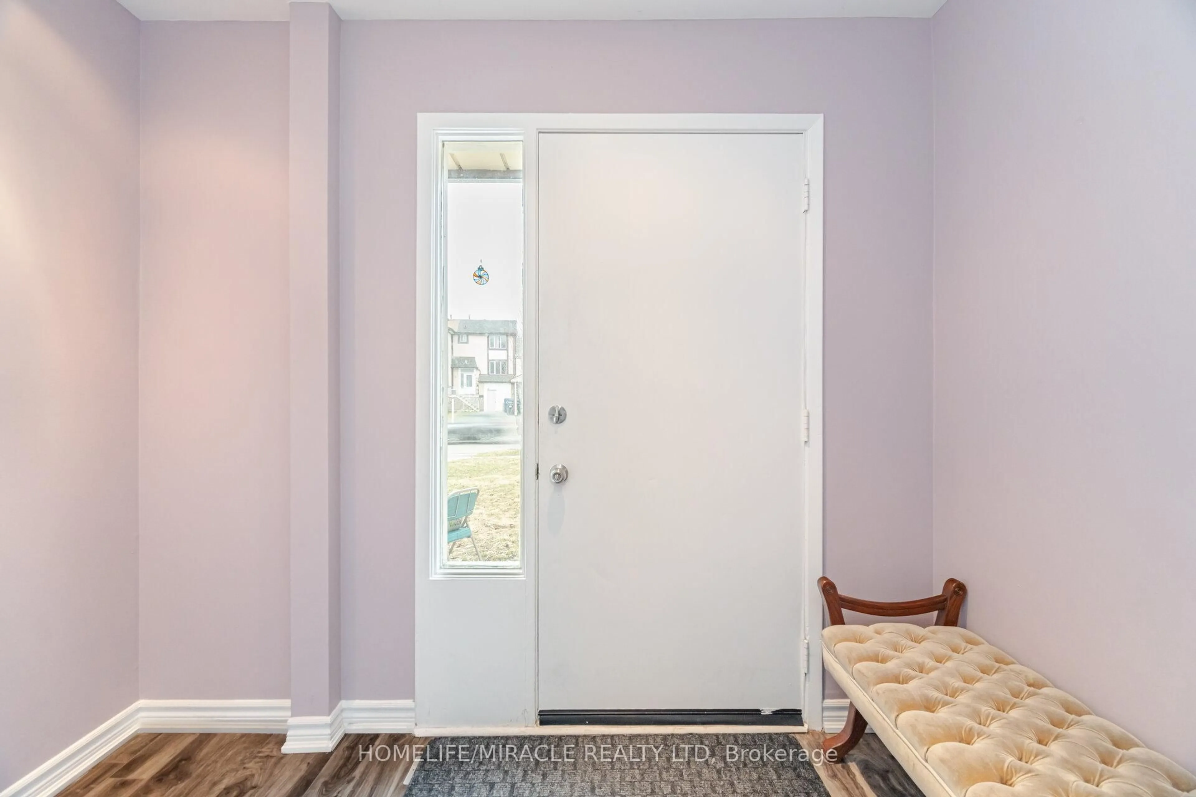 Indoor entryway for 62 Elmvale Ave, Brampton Ontario L6Z 1A5