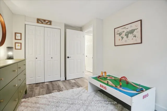 Additional property image - 680 Regency Crt Unit 113