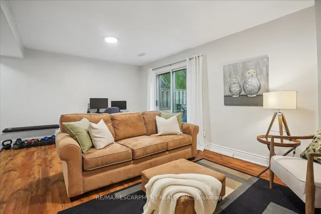 Additional property image - 680 Regency Crt Unit 113