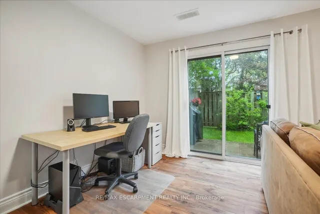 Additional property image - 680 Regency Crt Unit 113