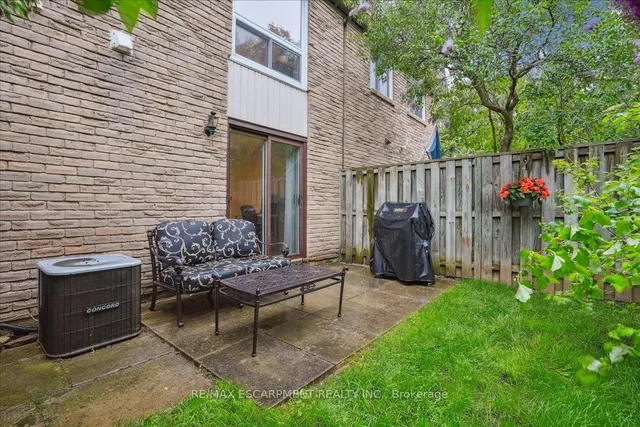 Additional property image - 680 Regency Crt Unit 113