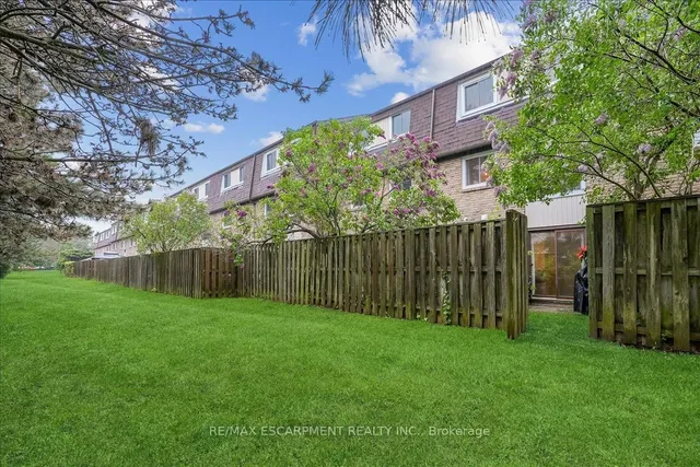 Additional property image - 680 Regency Crt Unit 113