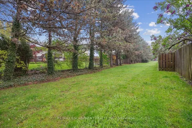 Additional property image - 680 Regency Crt Unit 113