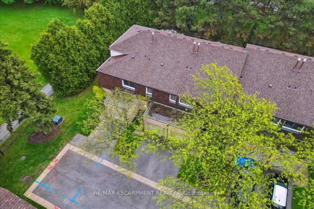 Additional property image - 680 Regency Crt Unit 113