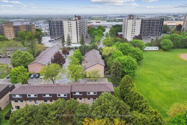 Additional property image - 680 Regency Crt Unit 113