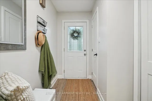 Additional property image - 680 Regency Crt Unit 113
