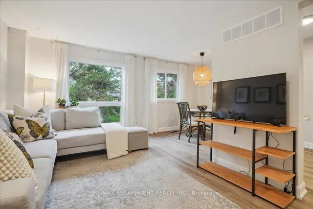 Additional property image - 680 Regency Crt Unit 113