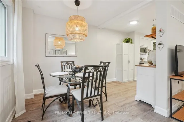 Additional property image - 680 Regency Crt Unit 113