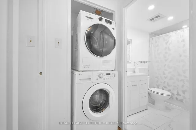 Additional property image - 8 Lisa St Unit 1702